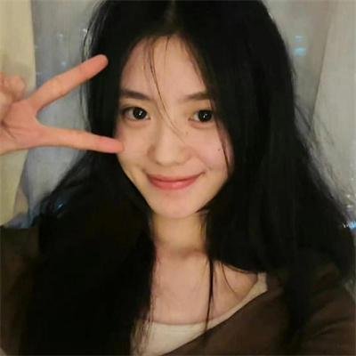 反套路恋综顶流小花难招架